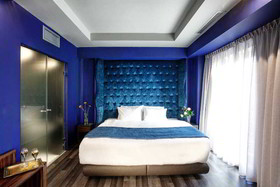 Diamond Suites