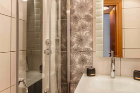 Evel's Home Suites