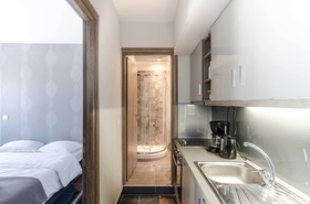 Evel's Home Suites