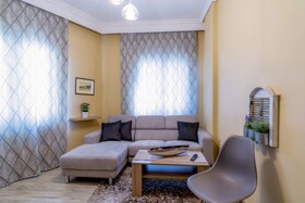 Kentrikon Deluxe Apartment  by Must