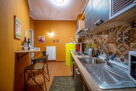 Kentrikon Deluxe Apartment  by Must