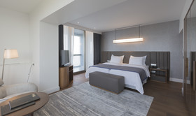 Makedonia Palace