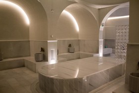 Makedonia Palace