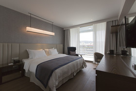 Makedonia Palace