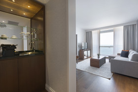 Makedonia Palace