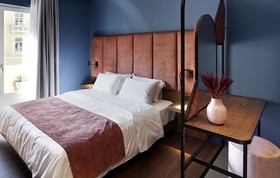 Roomore Apartments
