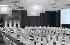 The Met Hotel
