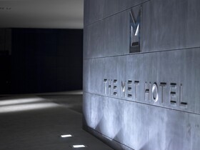 The Met Hotel