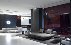 The Met Hotel