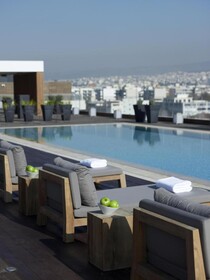 The Met Hotel