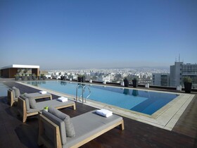 The Met Hotel