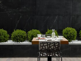 The Met Hotel