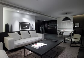 The Met Hotel