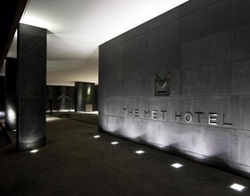 The Met Hotel