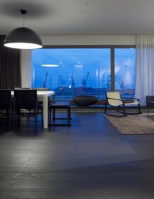The Met Hotel