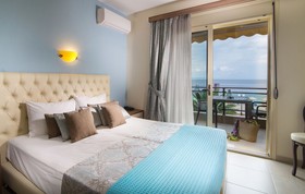 Castro Deluxe Hotel