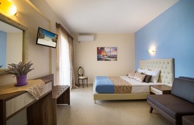 Castro Deluxe Hotel