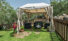 Pagona House