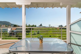 Pagona House