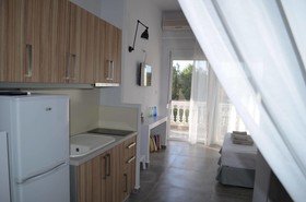 Villa Maria Studios & Suites