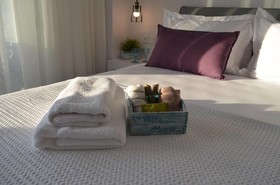 Villa Maria Studios & Suites
