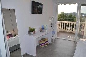 Villa Maria Studios & Suites