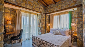 Mediterraneo Luxury Suites Halkidiki