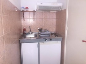 Apostolakis Rooms