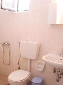 Apostolakis Rooms