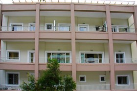 Hotel Nefeli