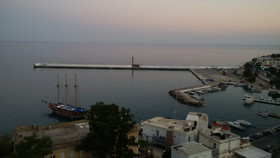 Kastro Hotel