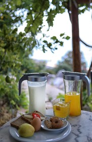 Pyrgos Exclusive Boutique Villas
