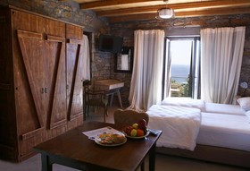 Pyrgos Exclusive Boutique Villas