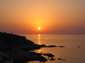 Cavos Bay Hotel