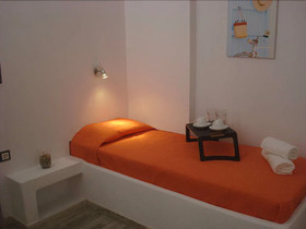 Smaragdi Rooms