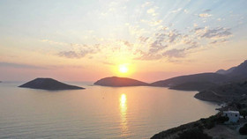 Skalia Mountain-Sea