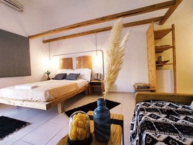 Spongia Apartments