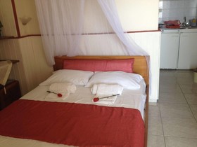 Alkyonis Apartments
