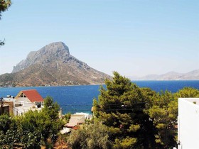 Apollonia Hotel