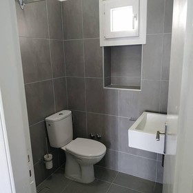 Elenis Studios & Apartments