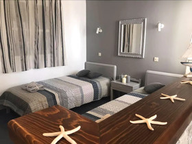 Elenis Studios & Apartments