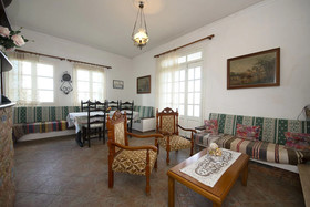 Giameiko Traditional House