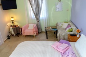 Melina's Apartments
