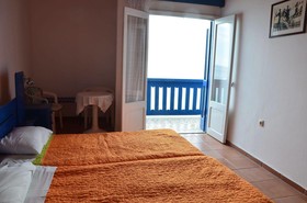 Themis Hotel