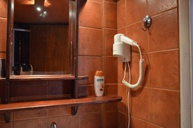 Themis Hotel