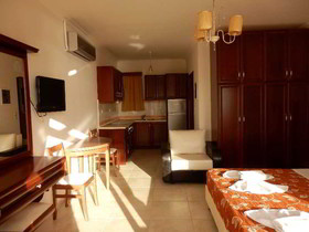 Royal Beach Hotel