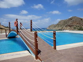 Royal Beach Hotel