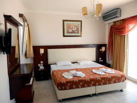 Royal Beach Hotel