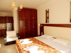 Royal Beach Hotel