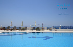 Sarris Hotel